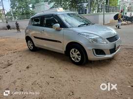 Maruti Suzuki Swift vxi(o) 2017 Petrol 48000 Km Driven in tip top cond