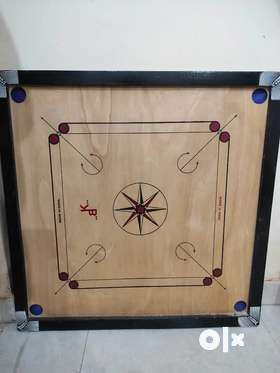 Carrom board without coins