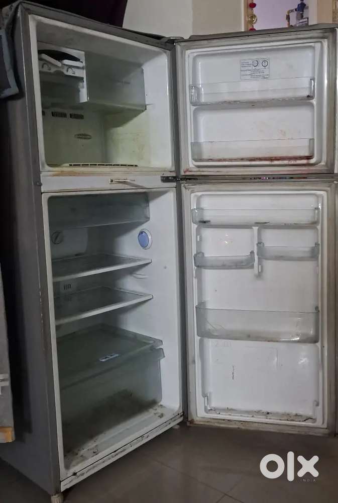 Samsung Double door refrigerator 2010 model