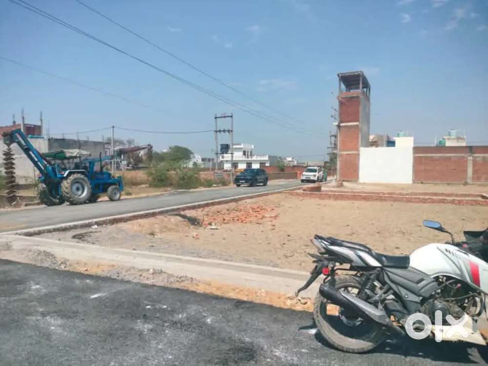 Nagar Nigam society Mein plot kharide Outer Ring Road per bank loan