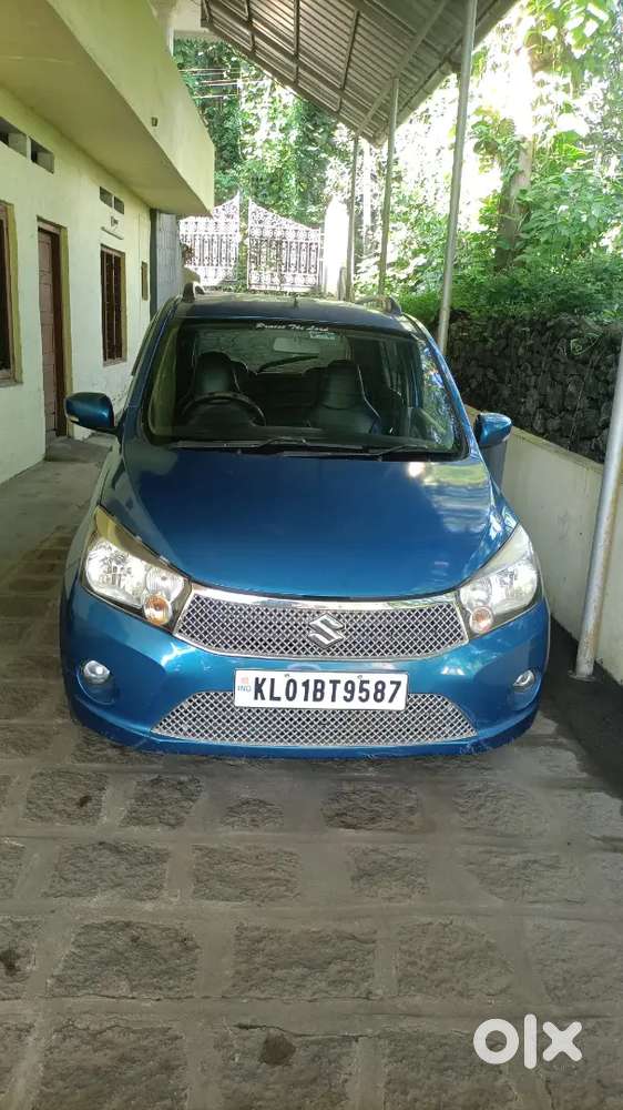 Ac. Pw. Ps adjust. Bw. Seat adjust. Andoried alloys. Abs  airbag