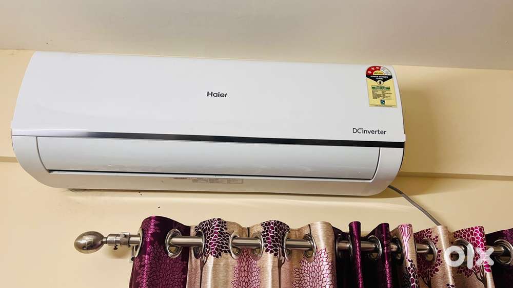 Haier 1 Ton Ac  with stabilizer and wall stand - 2.5 years used AC