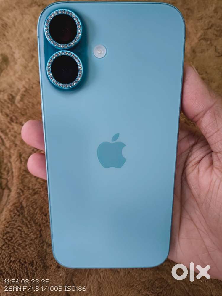 Iphone 16  128 gb with bill box and 11 months warranty
