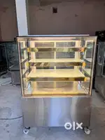 Cake counter air cool