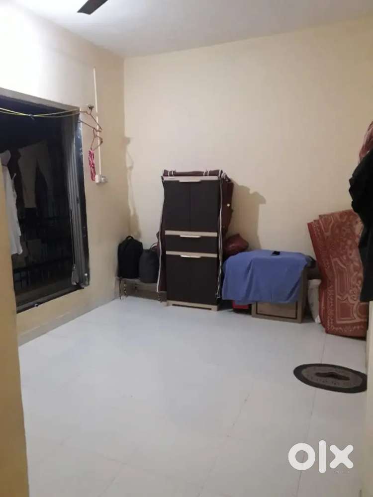 Urgently Required Female Roommate in kamothe sector 6-7