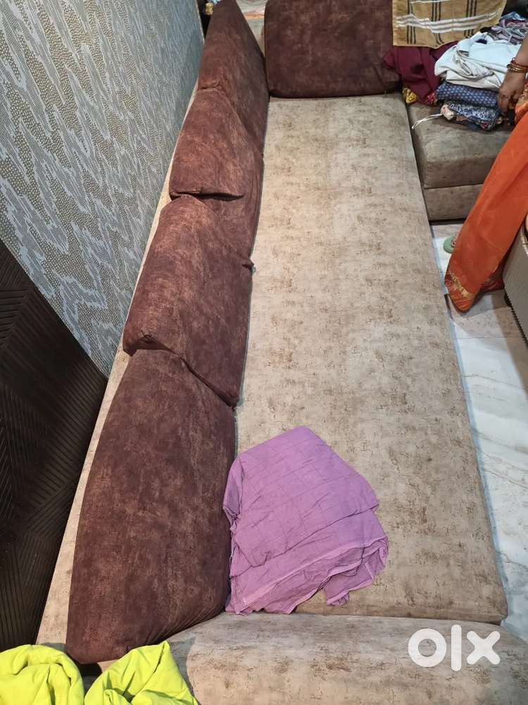 5 seater L shape sofa