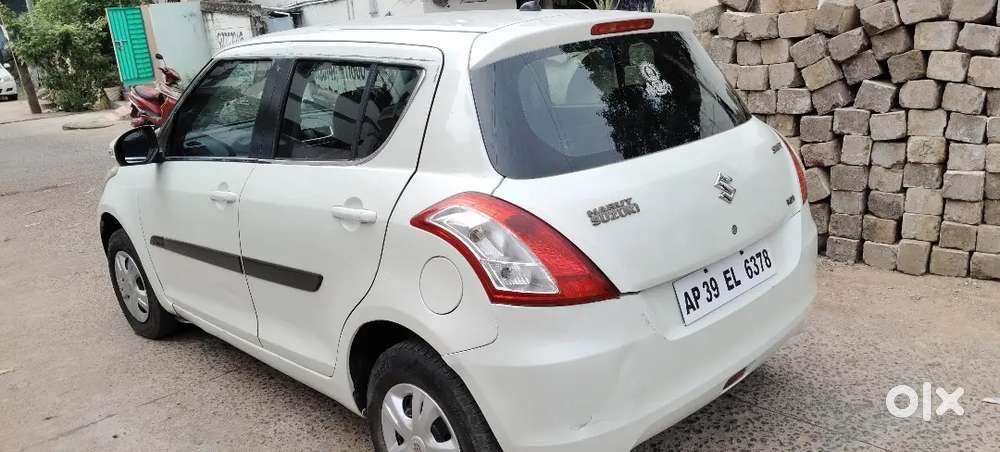 Maruti Suzuki Swift 2017 Diesel 105027 Km Driven