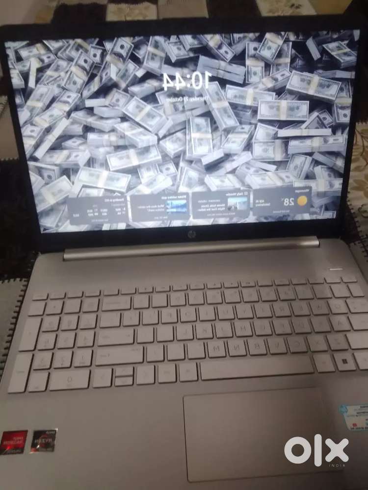 HP 15s Ryzen 5 (8GB/512GB SSD)  FHD 15.6”  New  Condition
