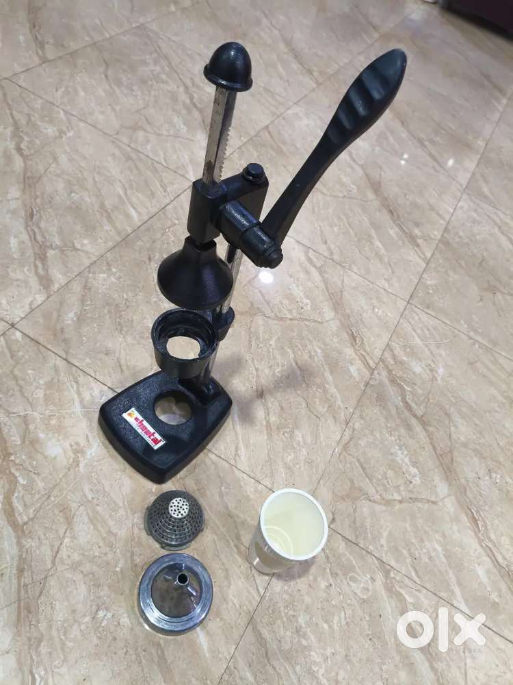 MANUAL JUICER  MACHINE FOR GOOD HEALTH