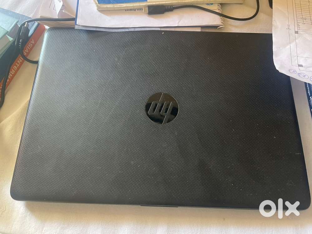 HP laptop i5 10 Gen 8GB 512GB SSD