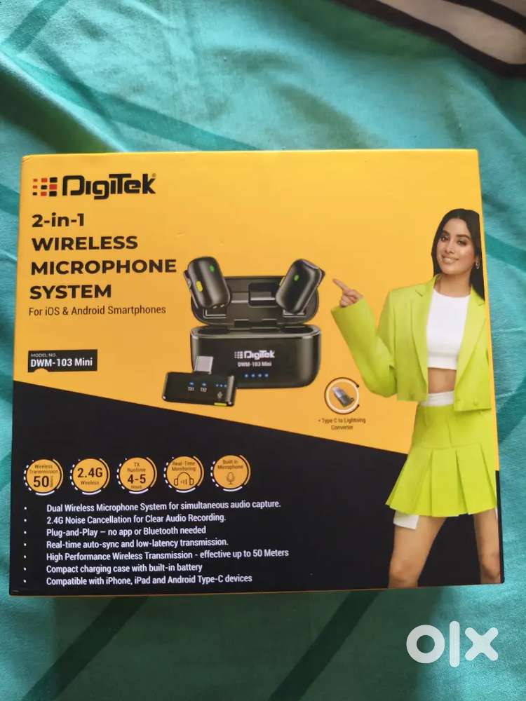 Digitek DWM 103 Mini 2-in-1 Wireless Microphone