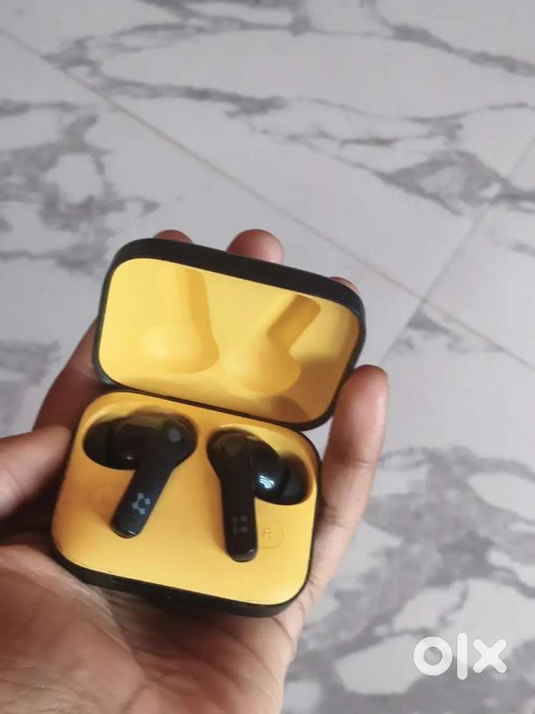 Ear buds coolpods 6 of lyne