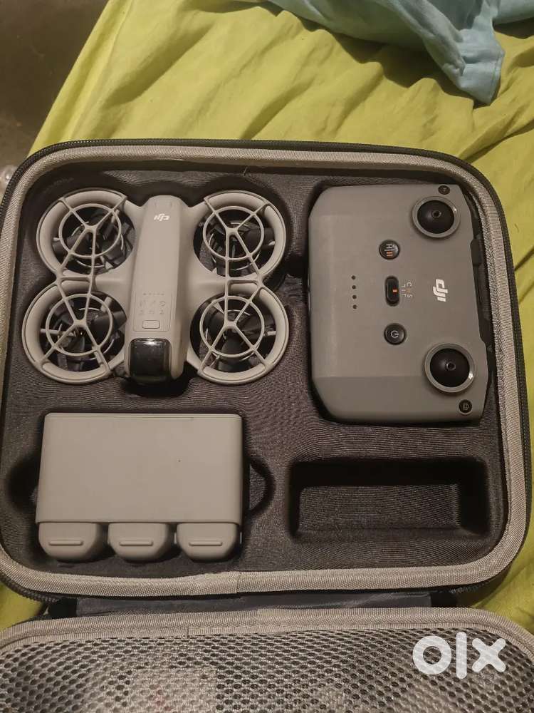 Dji dronDJI Neo Fly More Combo,(new one time used only)