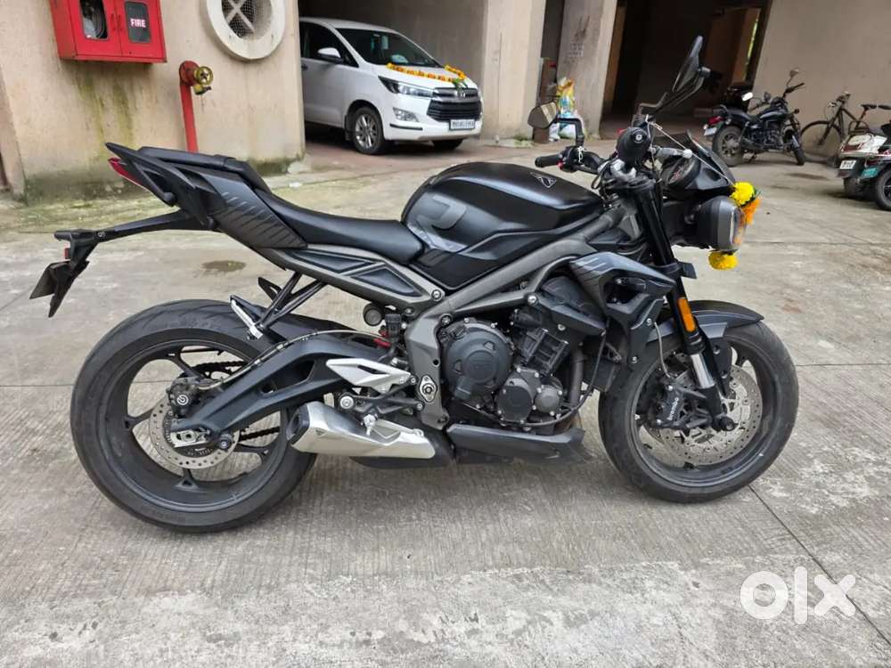 Triumph Street triple 765