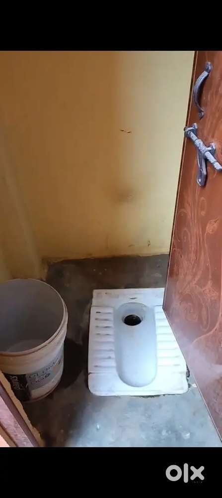 Single room 3000 for single bachler boy