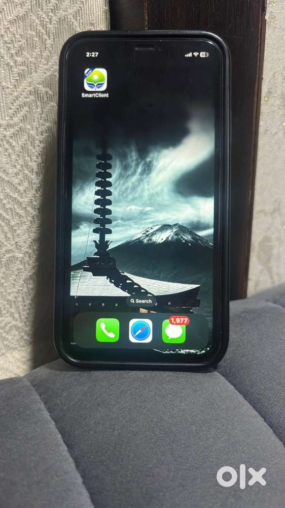 IPHONE 11 64 gb