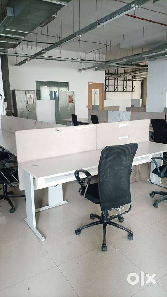 fully furnished office space available for rent