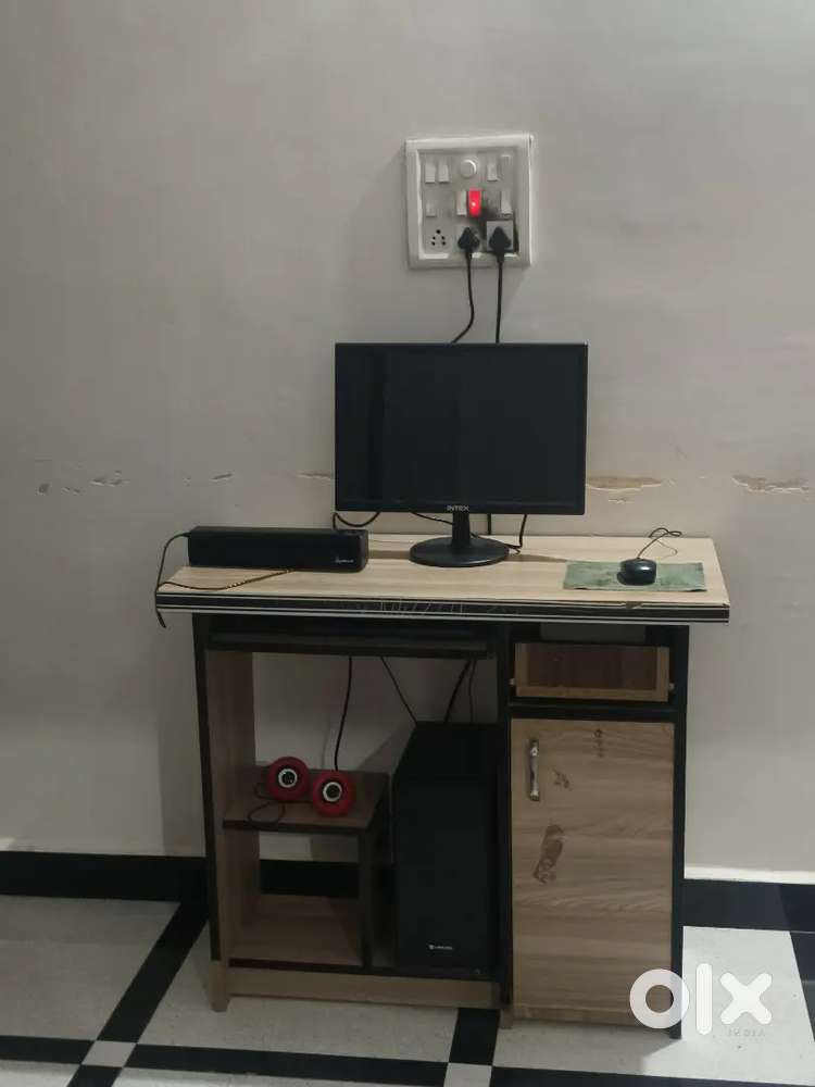 Computer 24 inch intex moniter with lapcare cpu