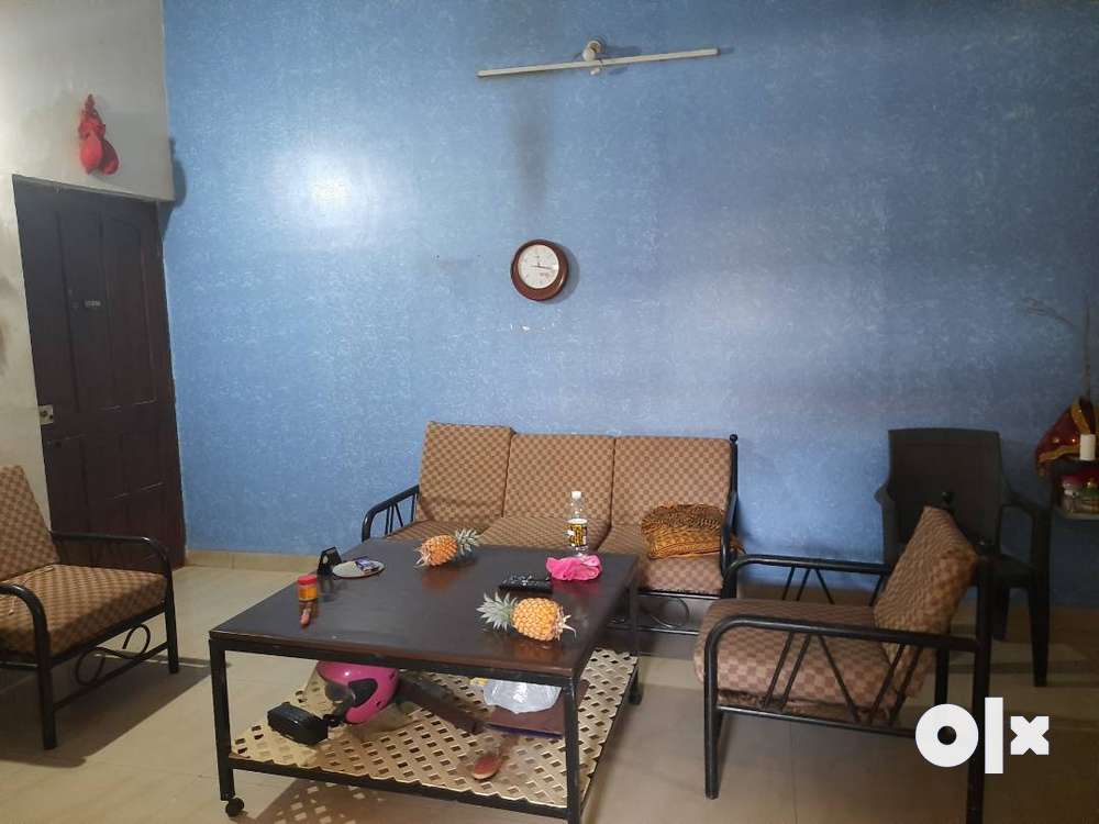 2bhk flat for sale in para
