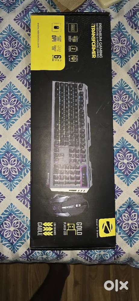 Mint condition keyboard and mouse set for gamers