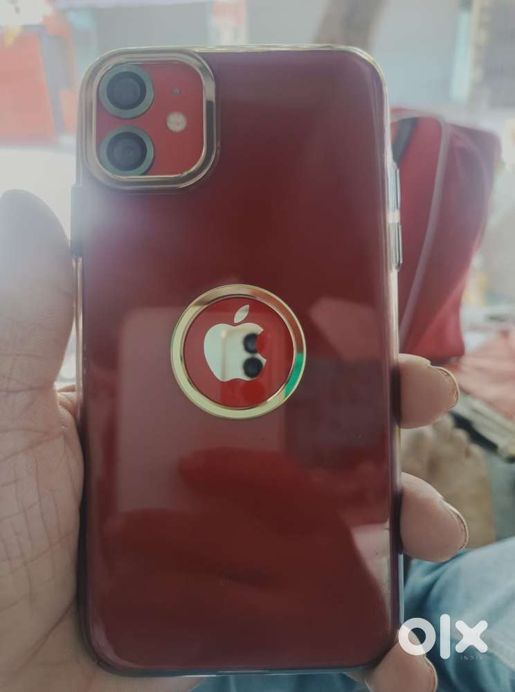 I phone 11 red colour