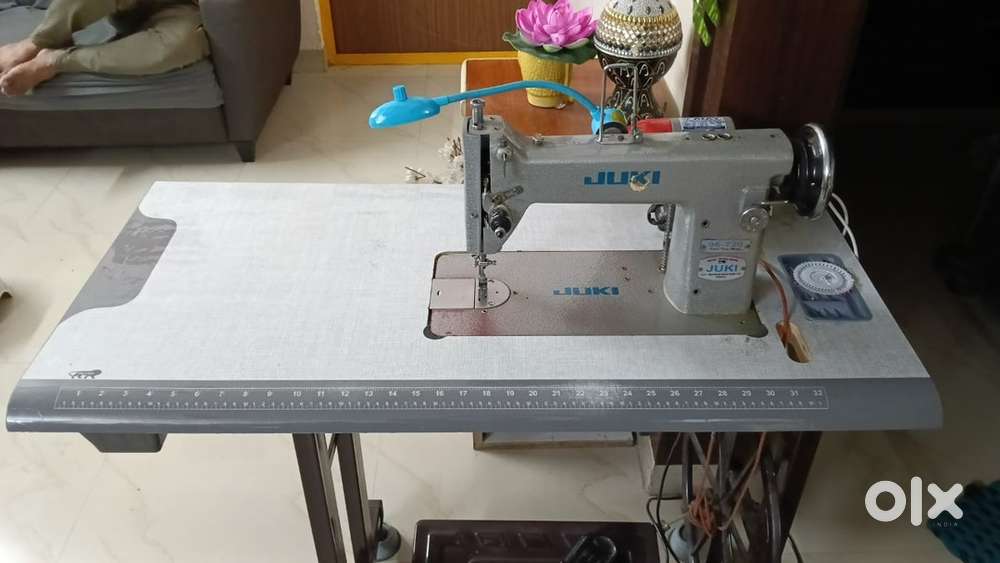 Juki 96T20 Sewing Machine Excellent Condition