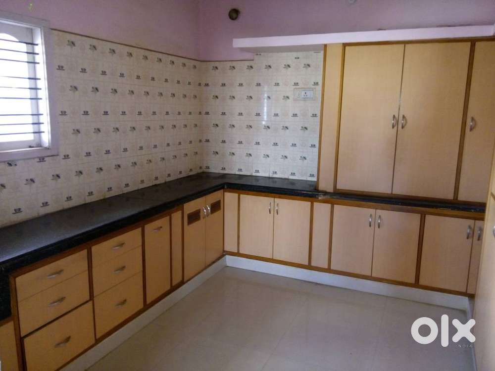 24 Hrs water , Car Parking ,Gated Community , Classic Homes
