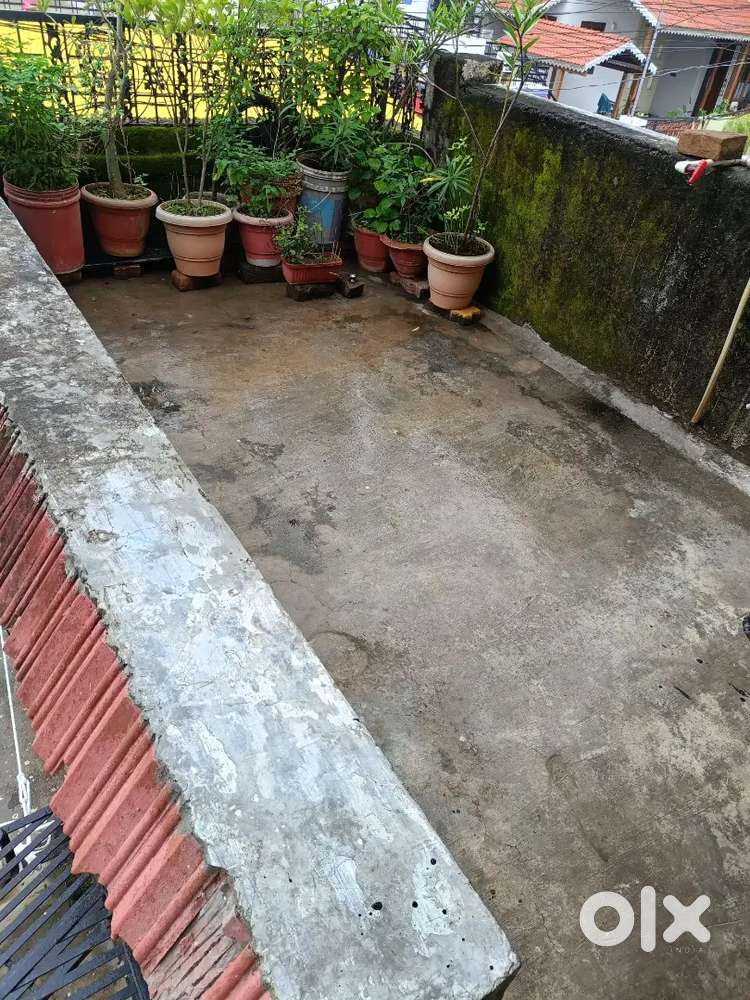 Specious 1 RK with huge space on 1st floor  in good area