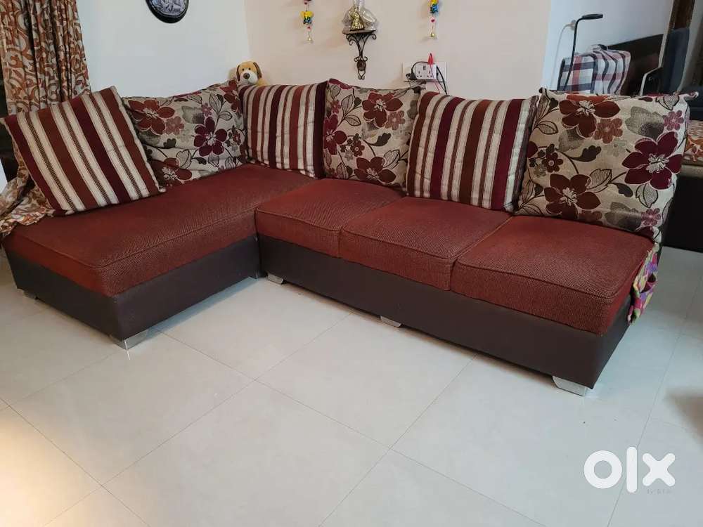 Living room L type sofa 3+2 seater.