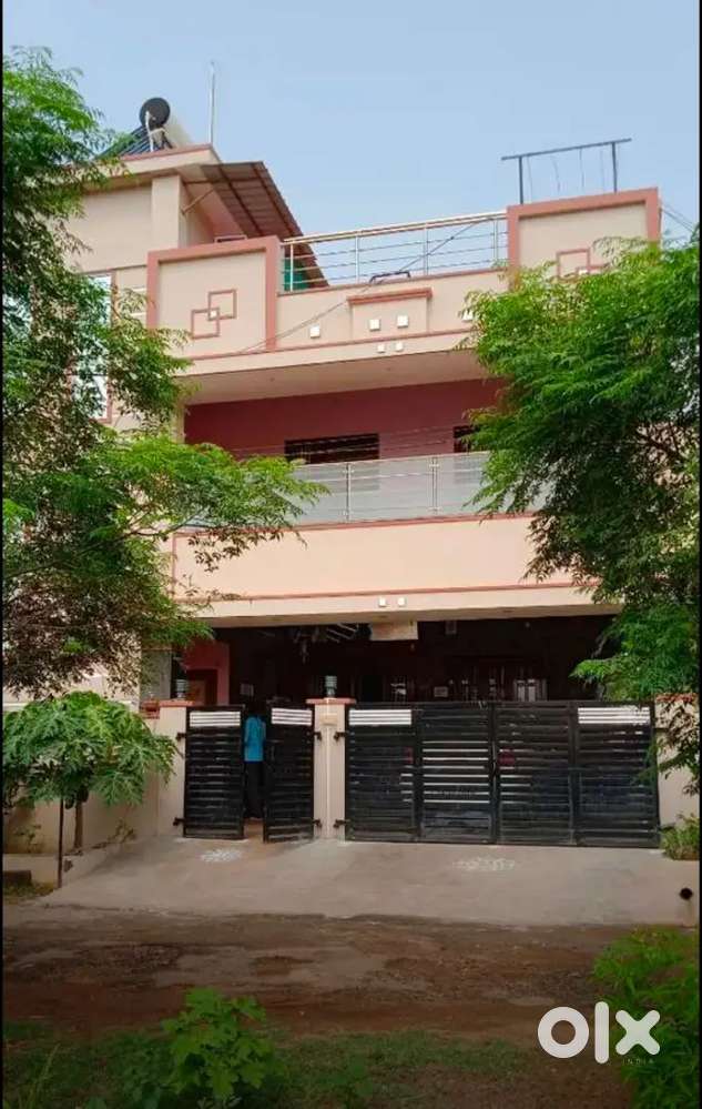 2 BHK house and for rent