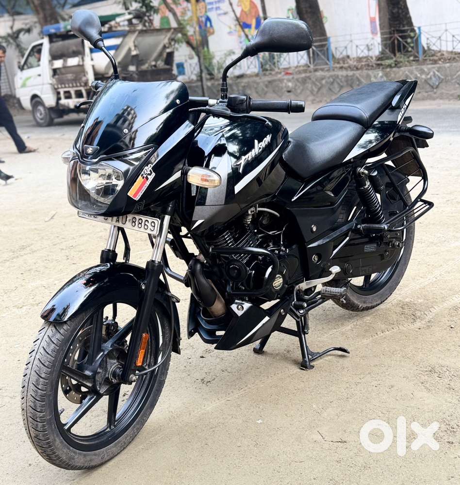 pulsar 125 Bs6 2nd genration 50kmpl milage