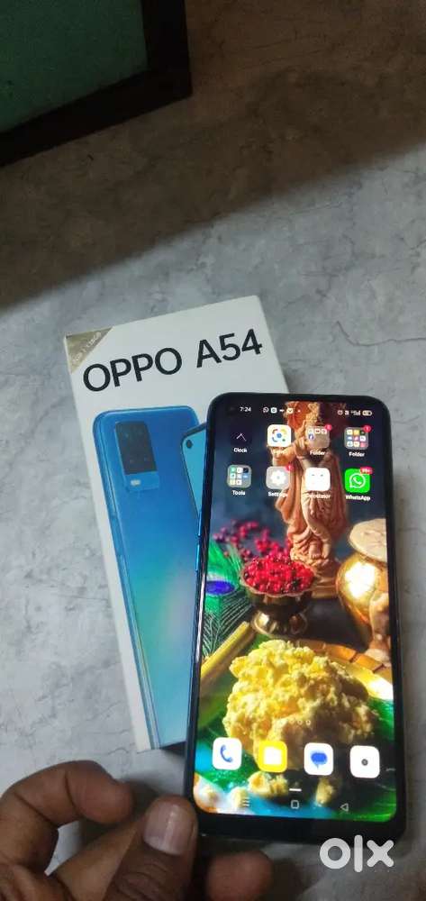 5000 rs oppo A54 (6 gb ram+128 gb internal) powerful battery