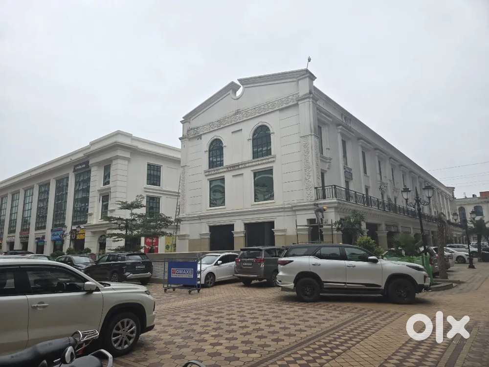 Omaxsun OFFICE SPACE SEMI FURNISHED FOR RENT WITH BASEMENT CAR PARKING