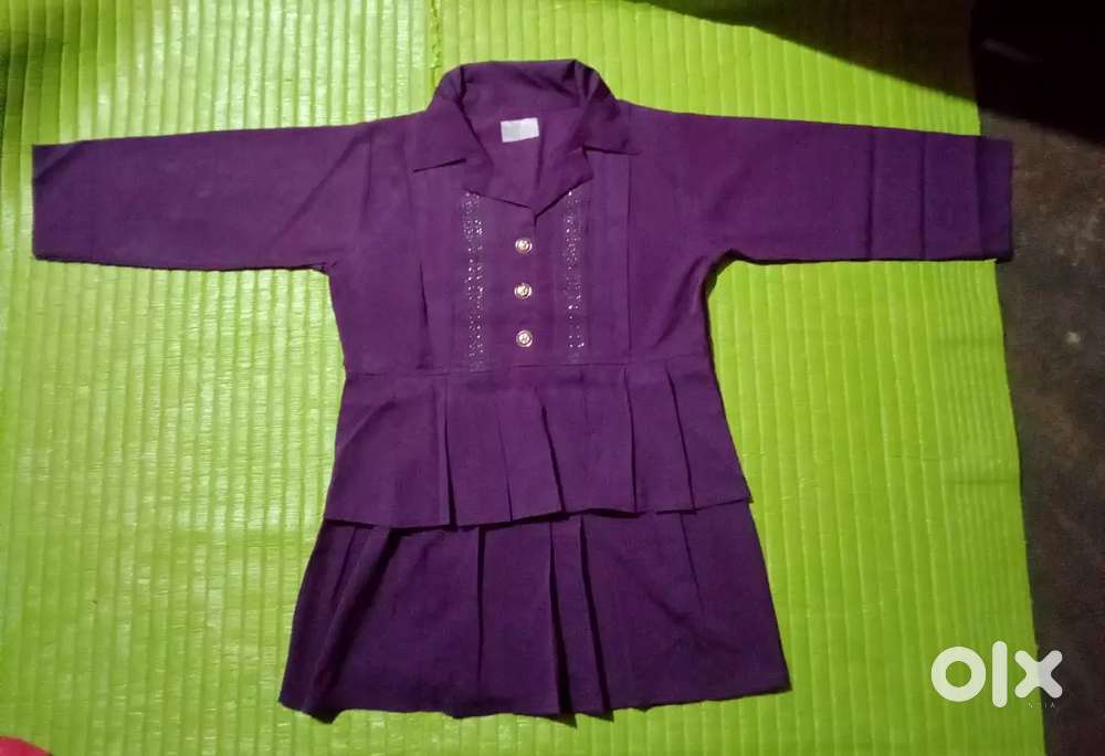 Girls top  in Purple colour