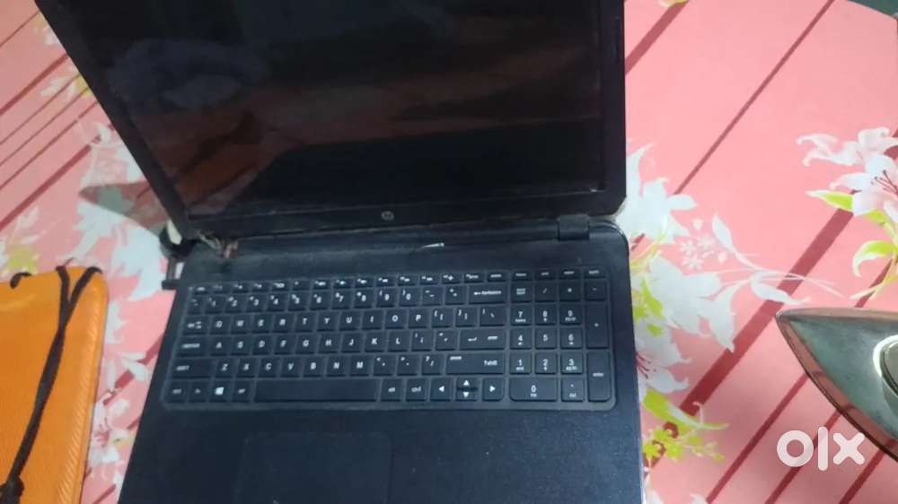 Hp Laptop,7000