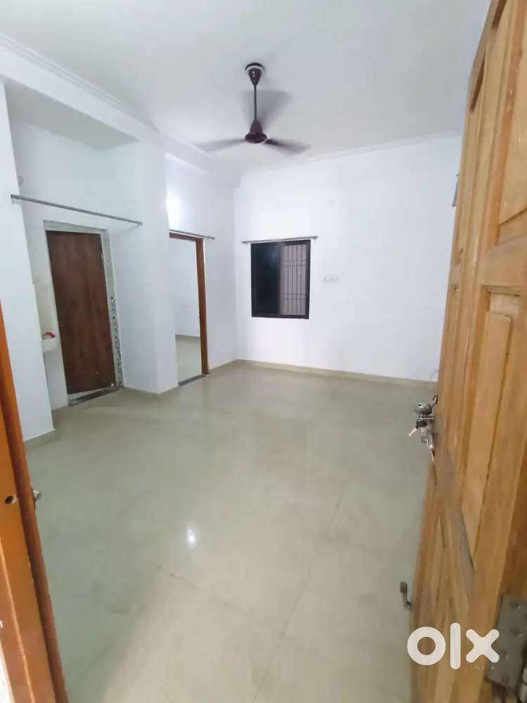 Spacious 1bhk near pachpedinaka