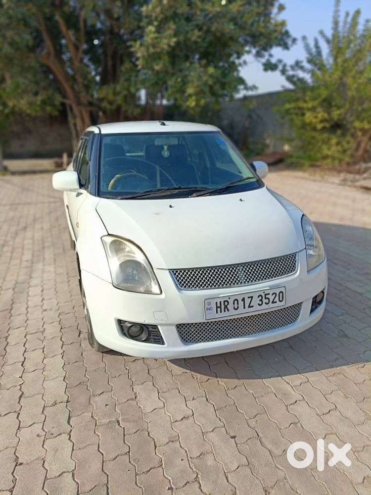 Maruti Suzuki Swift Dzire VXI Optional, 2009, Petrol