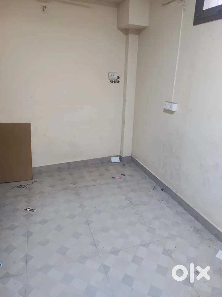 Bachelor Studio Apartment at Pallikaranai