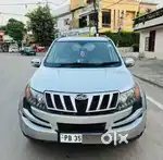 Mahindra XUV500 2013 W8