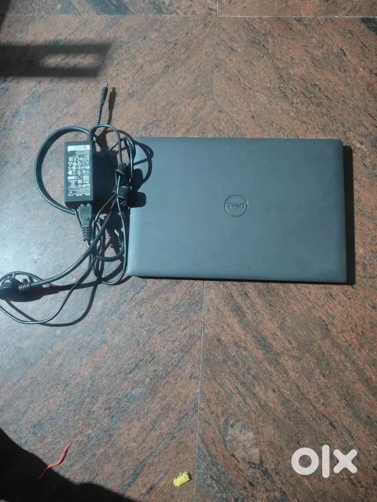 DELL LAPTOP 1115G4 i3 gen 11