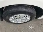 Maruti Suzuki Swift LXI Optional-O, 2015, Petrol