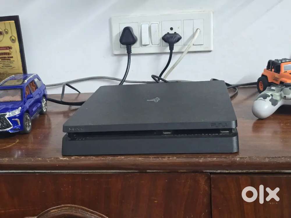 Sony Playstation4 slim1tb