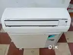 Daikin 1ton inverter AC with stabilizer ,0.8ton voltas slac