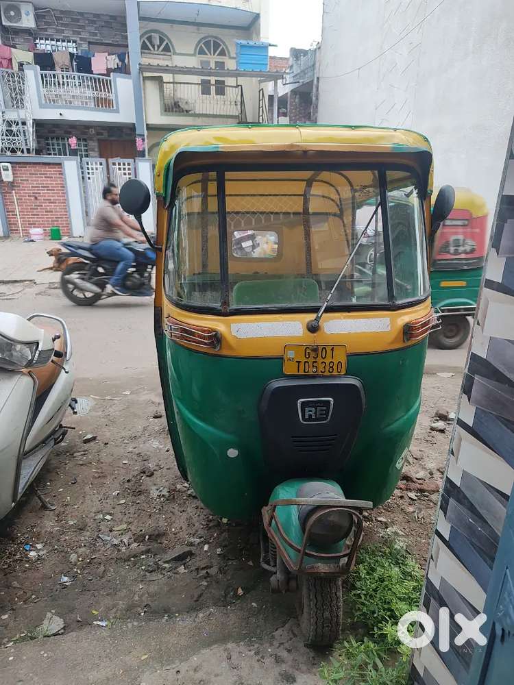 Auto Riksha 2 Stoke Bajaj