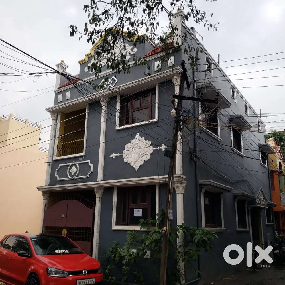Corner TNHB bungalow for sale Ayapakkam