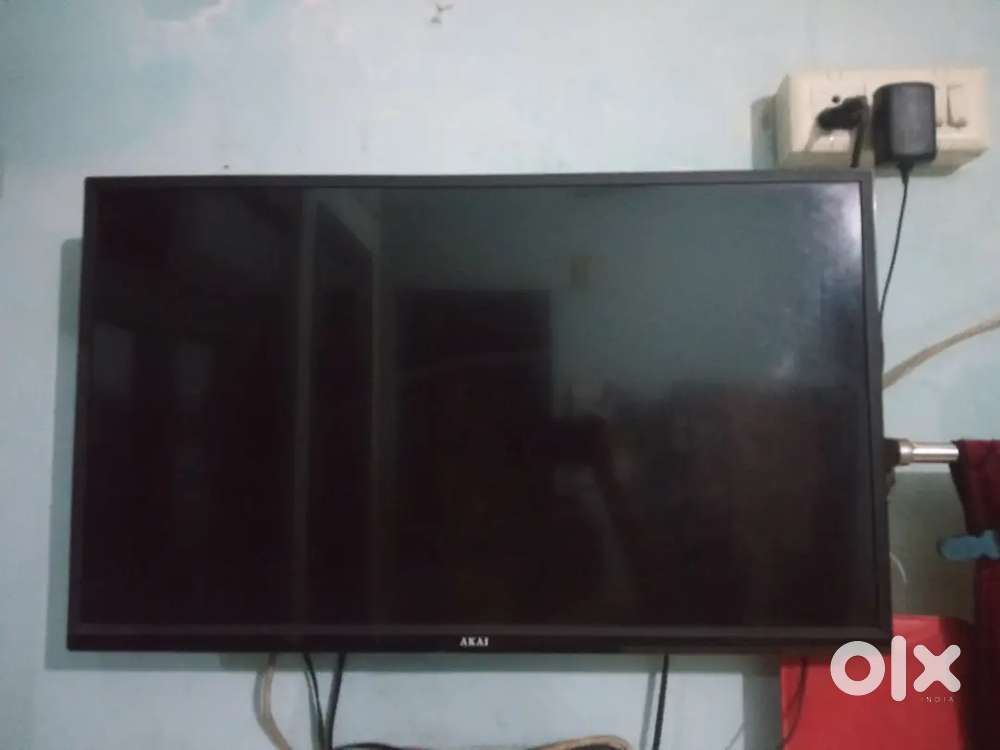 Akai television 80 cm