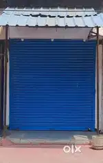 Main road shop available for small business