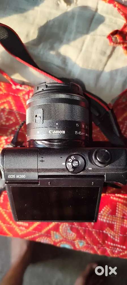 Canon m200 in good condition