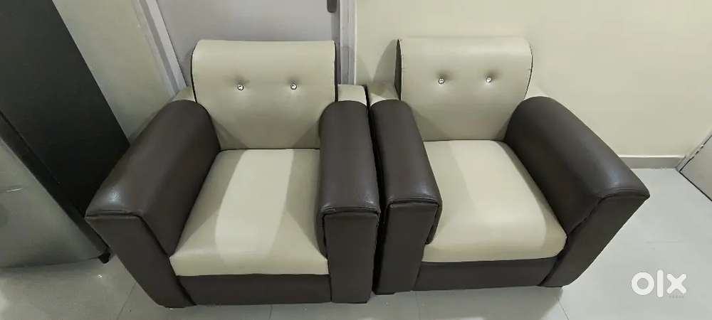 Two units of Sofa ( single chair) 2 nos.
