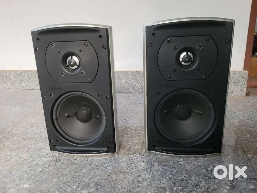 definitive technology procinema bookself left right speaker 4.5 inch